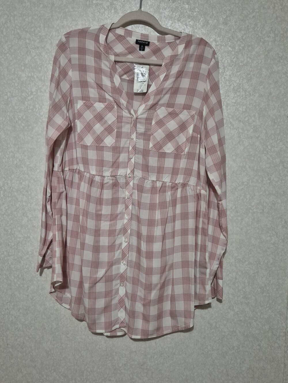 NWT torrid Pink Plaid Button-Front Peplum Tunic...Size:0